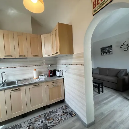 Mirti Апартаменты Рим