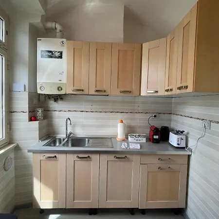 Mirti Апартаменты Рим